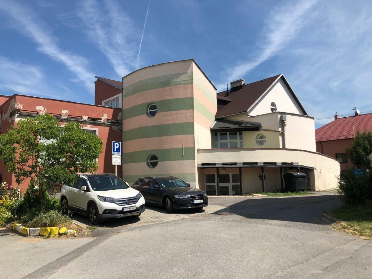Penzion Dukat Presov Exterior photo